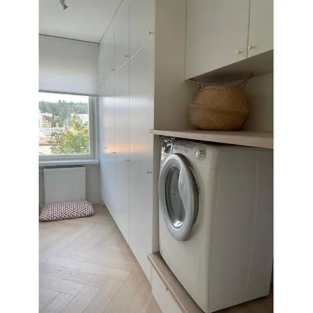 Kotimaailma Aveline 3